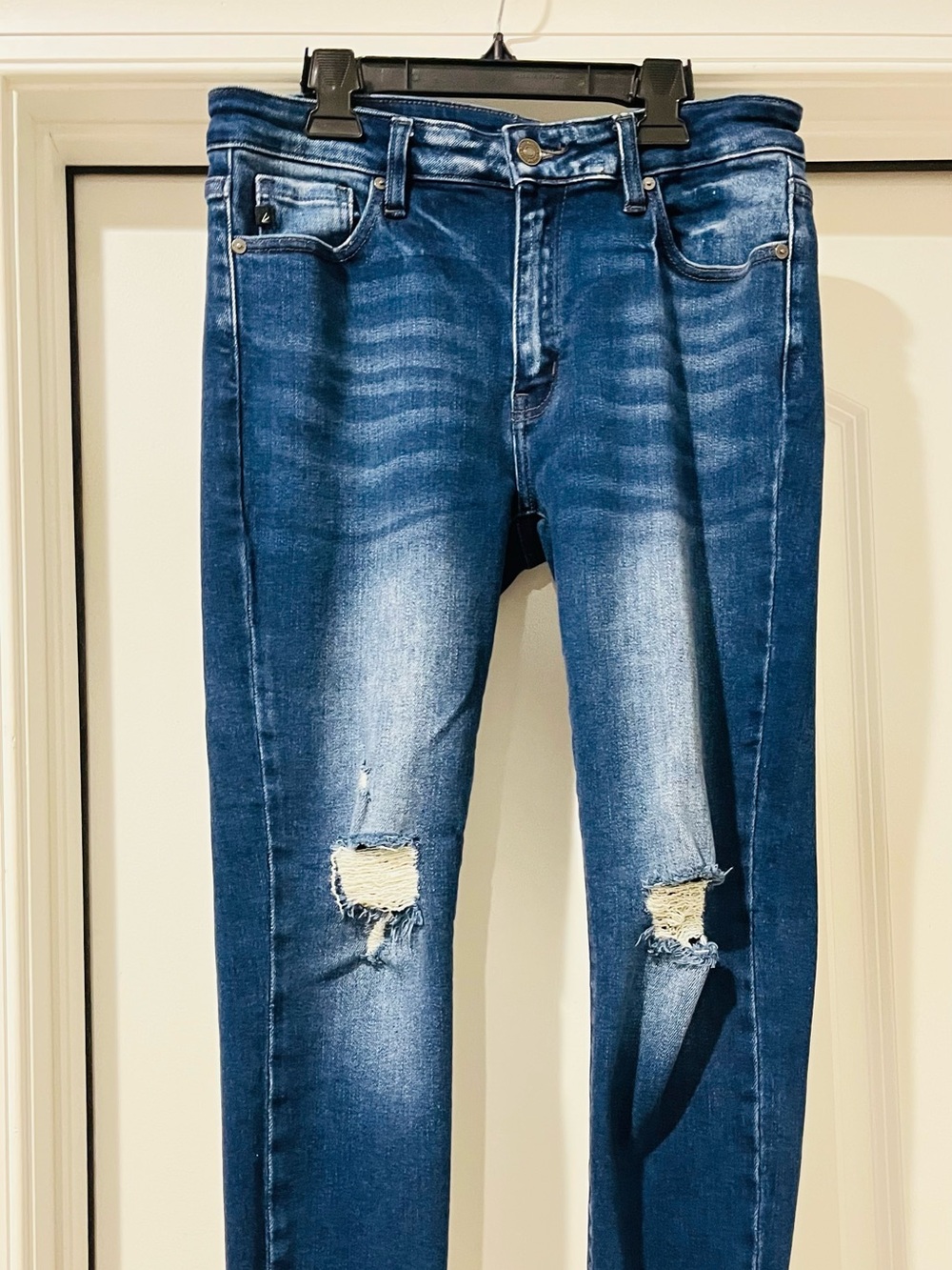 KanCan Distressed Blue Skinny Jeans